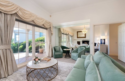 Mount Eliza House | Pelican Views by Property Mums