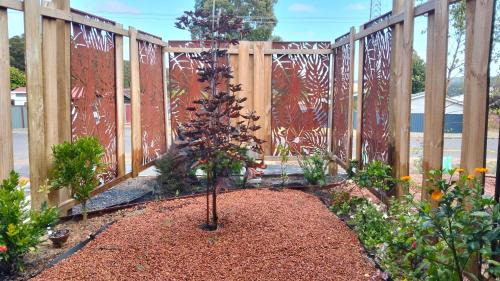 Pemberton Apartment | Pemberton Japanese Garden Studio 2025 Winner Travellers Award