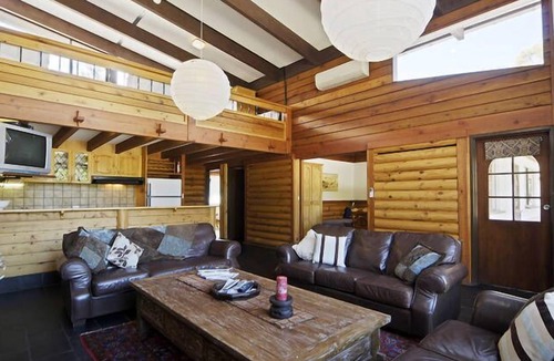 Crackenback Ski Chalet | Pender Lea Chalet No. 4 -Sleeps 10 3 br & Loft