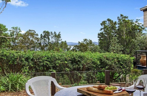Culburra Beach Villa | Penguins Rest – situated in the award-winning Tilbury Cove