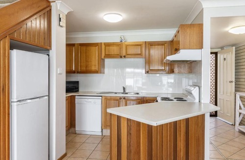 Yamba Apartment | Peninsula Court Unit 9 - Peaceful Waterfront Escape with Pool - Holiday Yamba