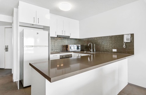 Mooloolaba Apartment | Peninsular Beachfront Resort