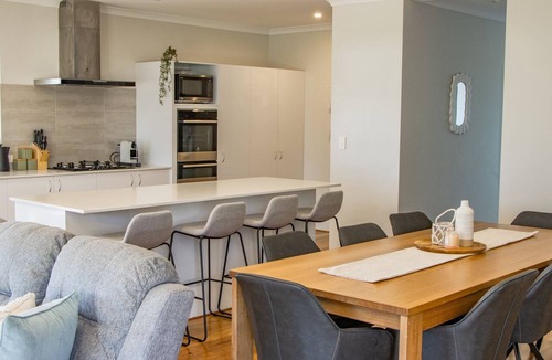 Peppermint Grove Beach House | Peppermint Rise - a luxurious retreat in Peppermint Grove Beach, WA.