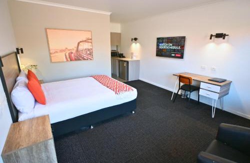 Shepparton South Hotel | Peppermill Inn Motel