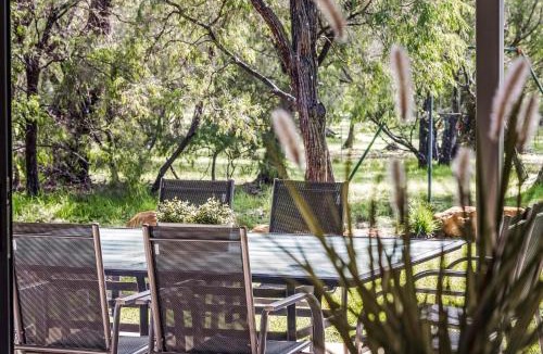 Quindalup House | Peppermint Retreat - perfect rural getaway