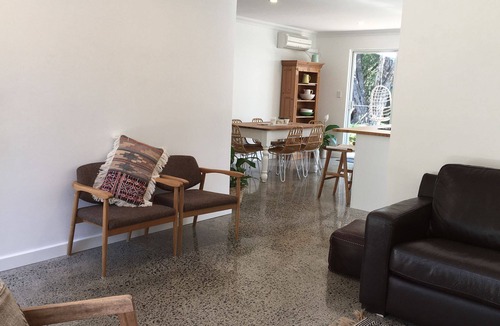 Quindalup House | Peppermint Waters - Quindalup Beach, Dunsborough, Dog Friendly