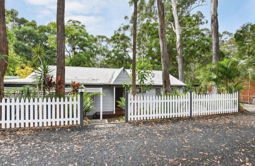 Smiths Lake House | Peppertree - a perfect, quiet escape