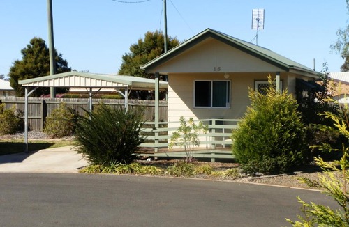 Kingaroy House | PepperTree Cabins, Kingaroy