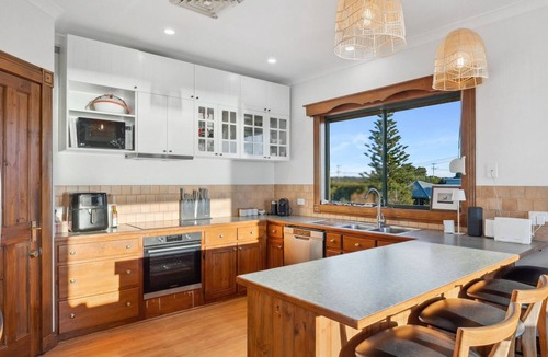 Peppermint Grove Beach House | Peppy View Beach House