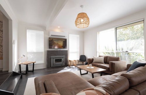 Prospect Vale House | Perfect for Groups or Families in Prospect