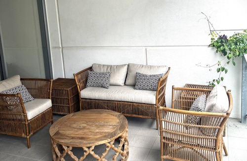 South Brisbane Apartment | Perfect Locale 2bed Apt Parking, Perfect Locale 2 Bed Apartment