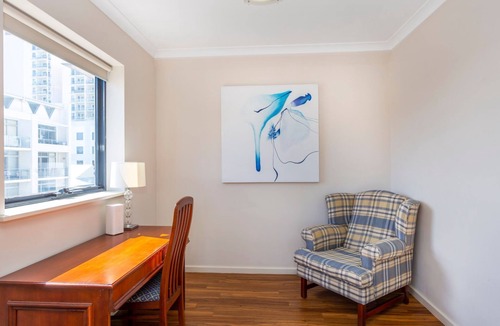 Perth Central Business District Apartment | Perth West End Apartment 406