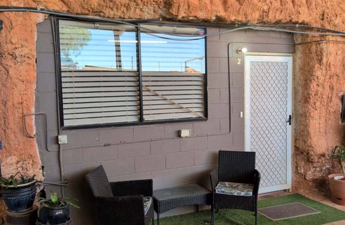Coober Pedy Apartment | Pet friendly 2-bedroom apartment in awesome Coober Pedy location