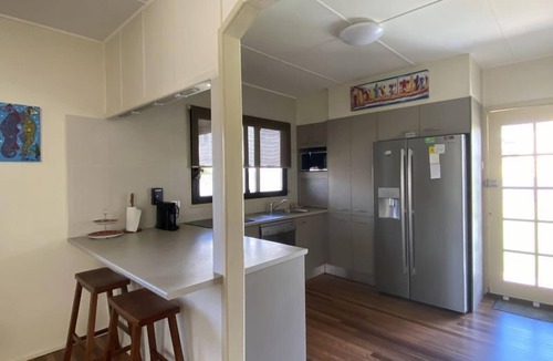 Maroochydore House | Pet friendly beach shack in the heart of Cotton Tree