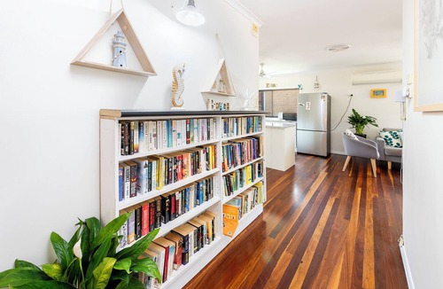 Toogoom House | Pet friendly beachfront home in Hervey Bay. Sleeps 8. Pets are allowed inside