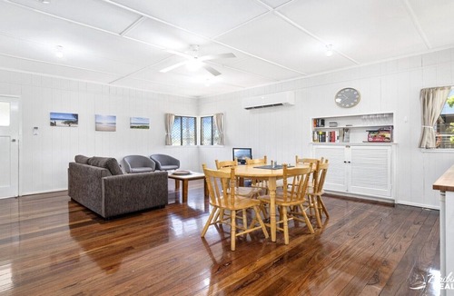 Woorim House | PET FRIENDLY BEACHFRONT HOUSE