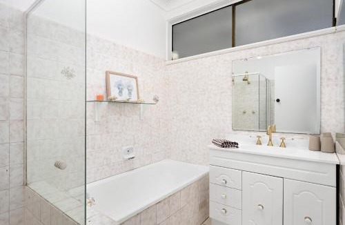 Dudley House | Pet-Friendly Family Home with Backyard - Near Dudley Beach & Glenrock