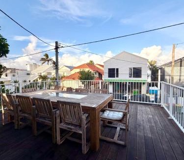Palm Beach House | Pet-Friendly Palm Beach Escape