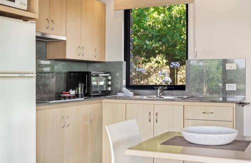 Yallingup Cabin | Petra Olive 1