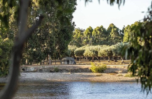 Yallingup Cabin | Petra Olive 1 - One Bedroom Apartment, Sleeps 2