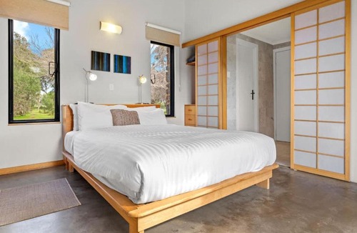 Yallingup House | Petra Olive 2