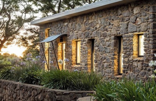 Yallingup Cabin | Petra Olive 2