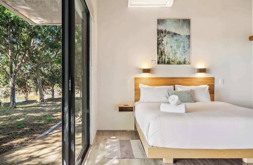 Yallingup Cabin | Petra Olive 5