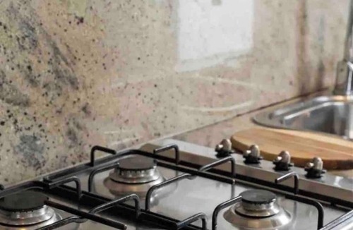 Caulfield North Apartment | Pharaoh’s Retreat in leafy Caulfield