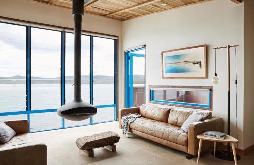 Coles Bay Resort | Picnic Island