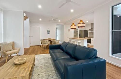 Picnic Bay House | Picnic Point