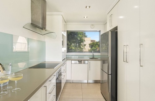 Yamba Apartment | Pilotage 3 - Lighthouse Views, Yamba Waves & Holiday Days - Holiday Yamba