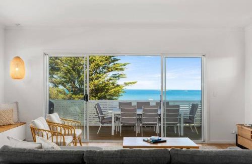 Hayborough House | Pipe Dreams - Stunning Ocean Views by Victor Harbor