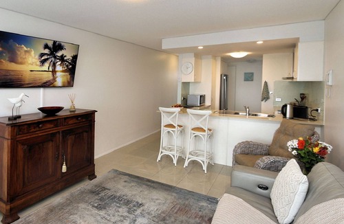 Bargara Apartment | Platinum Apartments Unit 12