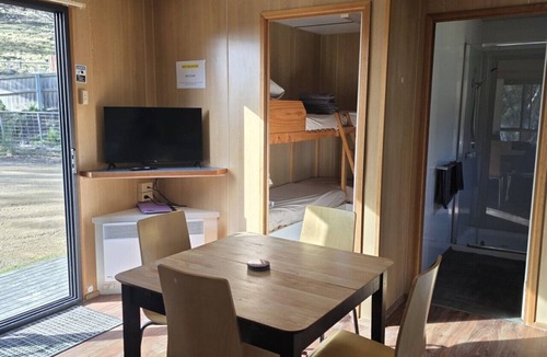 Mount Rumney House | Platypus Cabin - Mt Rumney Escapes