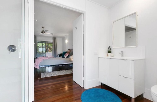 Peregian Beach House | Plover's Cottage