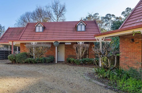 Bright House | Plum Pines Bright