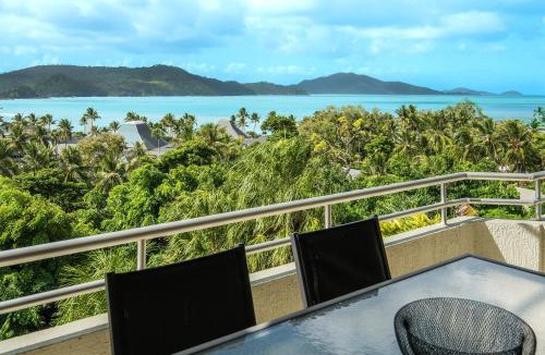 Hamilton Island Apartment | Poinciana Lodge - 2 bedroom - on Hamilton Island by HIHA