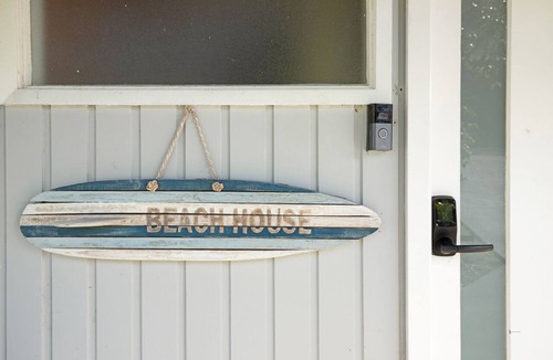 Malua Bay House | Pool Table, Pets & Steps to Beach, Sea-Scape