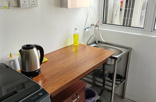 Pandan Dalam Condo | Pool View Suite