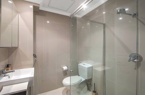 Ettalong Beach House | Poolside Luxury Ettalong Beach