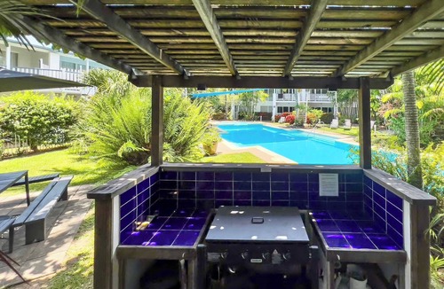 Jubilee Pocket Apartment | Poolside Whitsundays apartment at Mango House