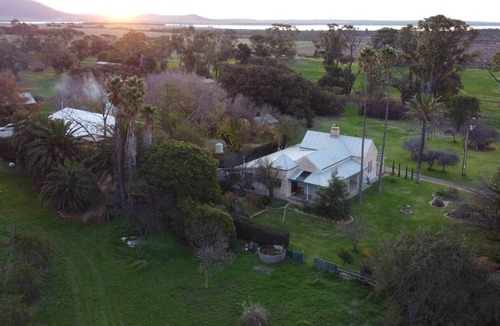 Warrow House | Poona Farm Estate - The Cottage
