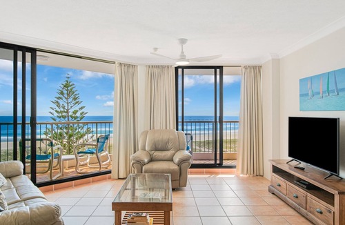 Bilinga Apartment | Porta Pacifique 23 - Beachfront Bilinga - Min. 3 Night Stays