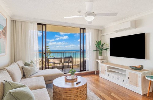 Bilinga Apartment | Porta Pacifique 25 - Renovated Bilinga Beachfront - Min. 3 Night Stays