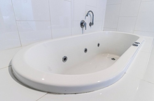 Portarlington Hotel | Portarlington Beach Motel