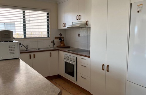 Rainbow Beach House | Portsea 1 - Rainbow Beach. Gorgeous Ocean Views. Pool