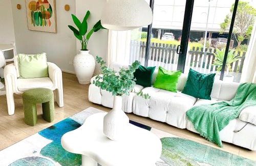Mornington House | Position Perfection- Mornington