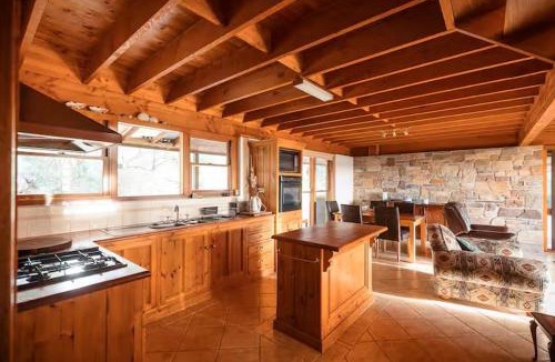 Muston House | Possum Ridge