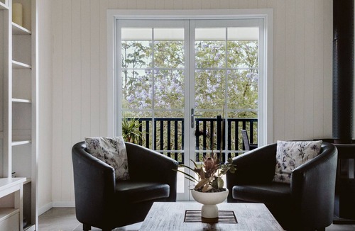 North Maleny Cottage | Possums Retreat - Private Spacious Cottage with Hydrotherapy Spa