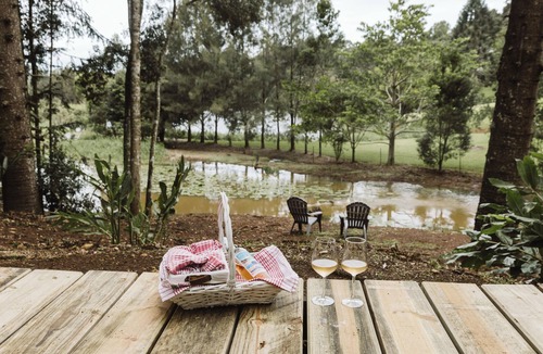 North Maleny Cottage | Possums Retreat - Private Spacious Cottage with Hydrotherapy Spa